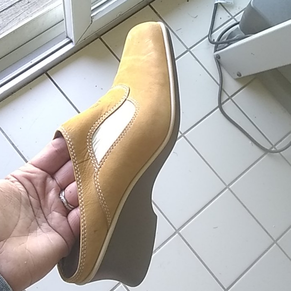 Timberland - Picture 2 of 3